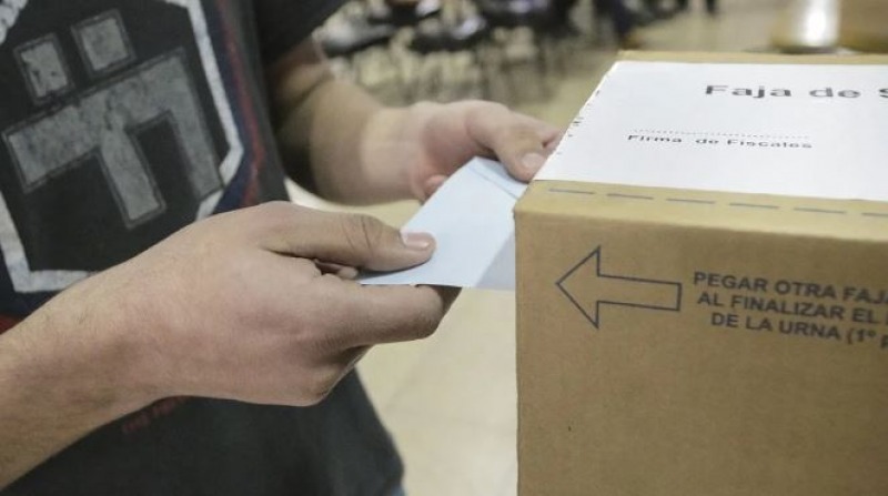 Foro de debate entre candidatos a intendente de Olavarra